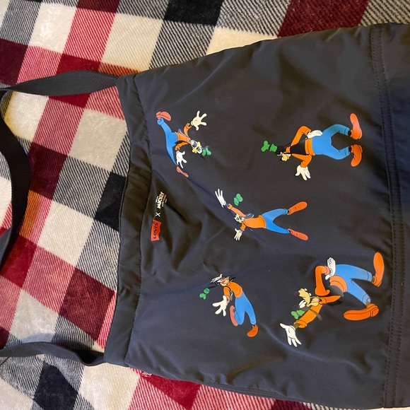 Levis reverse purse - Picture 2 of 3